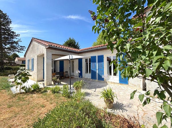 16, rue René Cassin, Cluny, Bourgogne-Franche-Comté 71250