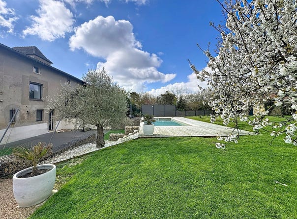 Sancé, Burgundy 71000