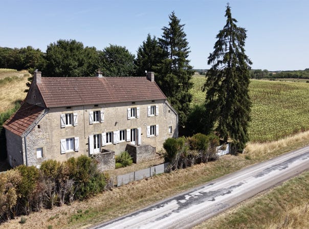 Ville-Langy, Burgundy 58270