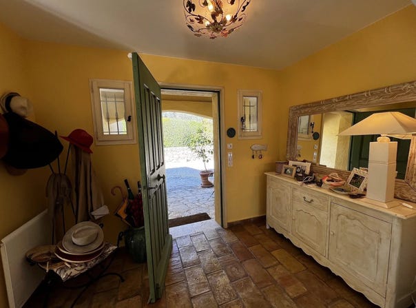 Cotignac, Provence-Alpes-Côte d'Azur 83570
