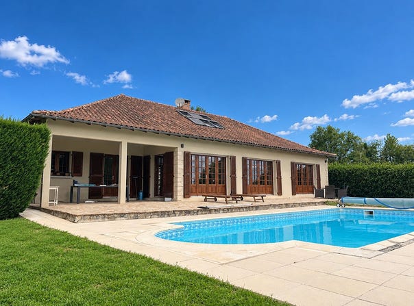 Vayres, Limousin 87600