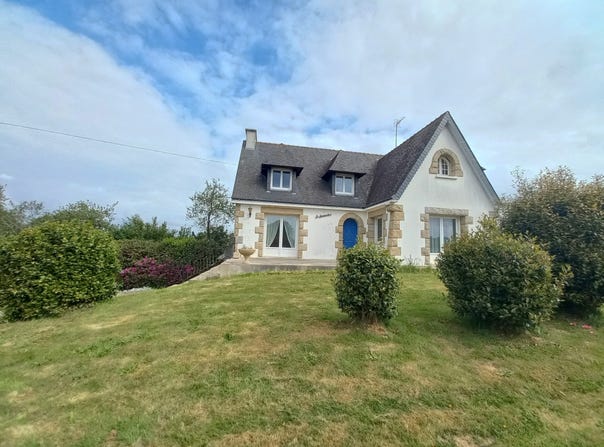 Neulliac, Brittany 56300