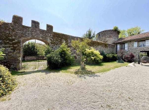 ANSAC SUR VIENNE, Nouvelle-Aquitaine 16500