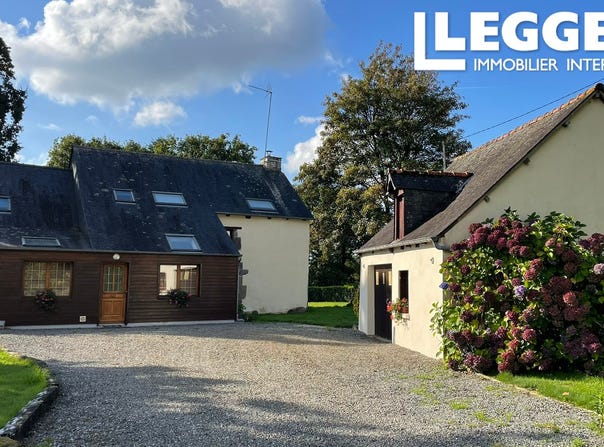 Le Mené, Brittany 22330