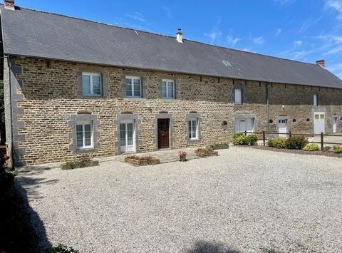 Aron, Pays de la Loire 53440