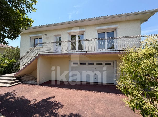 Salles, Aquitaine 33770