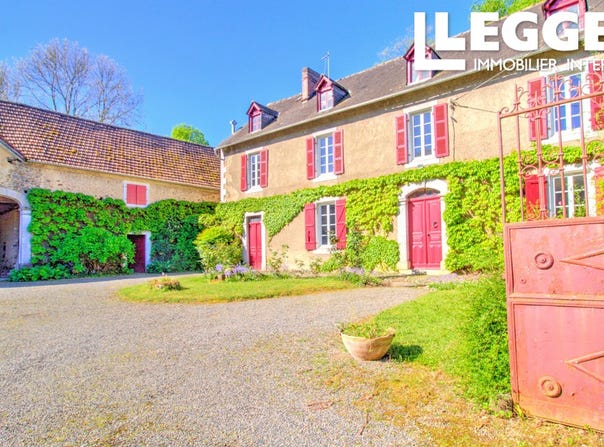 Pau, Nouvelle-Aquitaine 64000