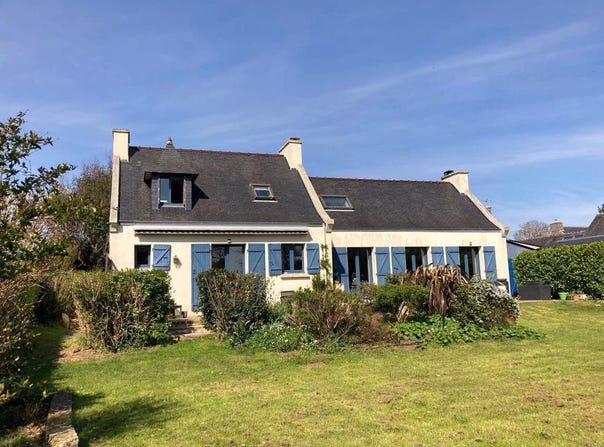 Audierne, Brittany 29770