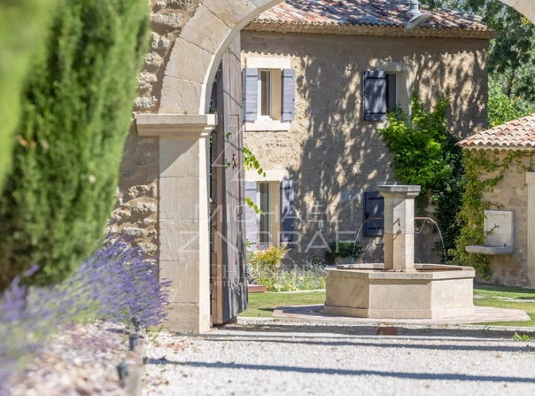 Oppède, Provence-Alpes-Côte d'Azur 84580