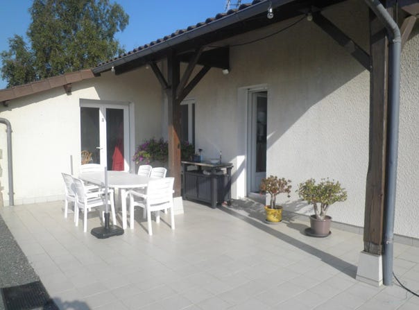 Saint-Amand-sur-Sèvre, Deux-Sèvres 79700