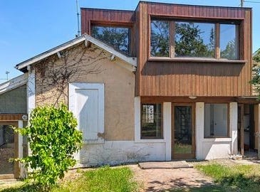 Langon, Aquitaine 33210