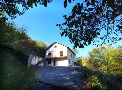 MONTEILS, Midi-Pyrénées 12200