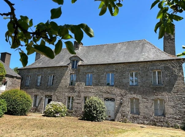 Loudéac, Brittany 22600