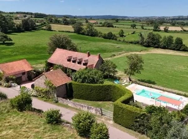 Saint-Bonnet-de-Joux, Burgundy 71220