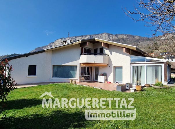 Bonneville, Haute-Savoie 74130