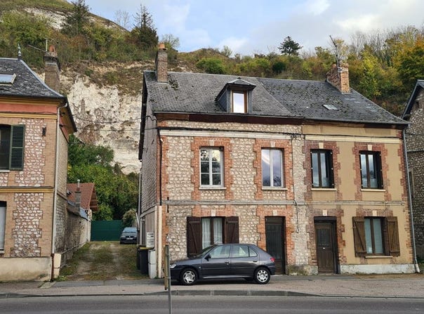 Les Andelys, Upper Normandy 27700
