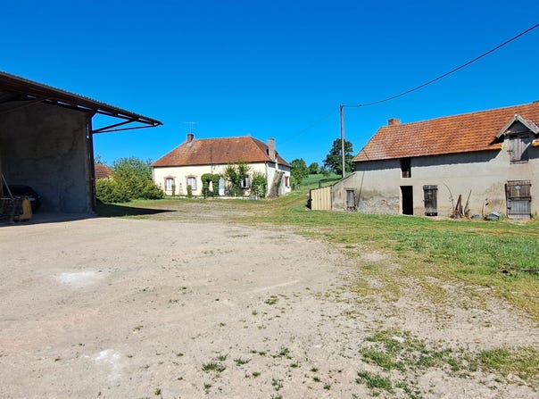 Bourbon-Lancy, Burgundy 71140