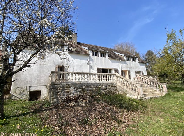 Lichères-sur-Yonne, Burgundy 89660