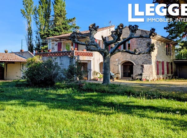 Livron-sur-Drôme, Auvergne-Rhône-Alpes 26250