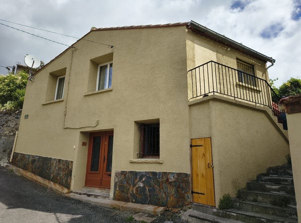 Lapradelle-Puilaurens, Languedoc-Roussillon 11140