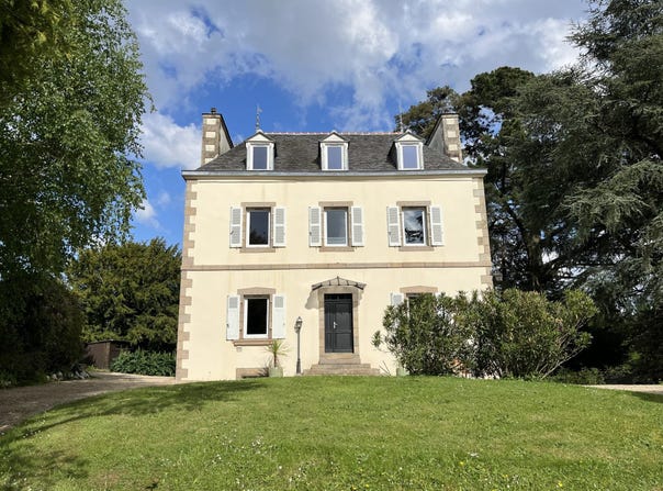 Morlaix, Brittany 29600