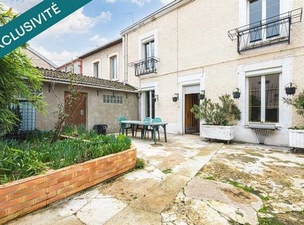 Reims, Champagne-Ardenne 51100