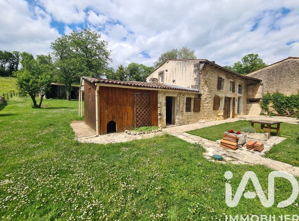 Fenioux, Nouvelle-Aquitaine 17350