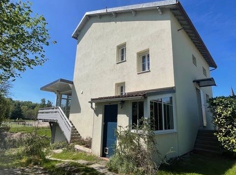 Uzemain, Lorraine 88220