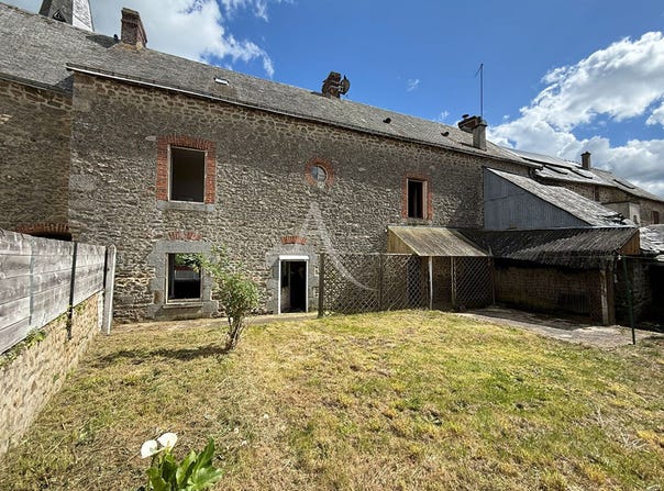 GRAZAY, Pays de la Loire 53440