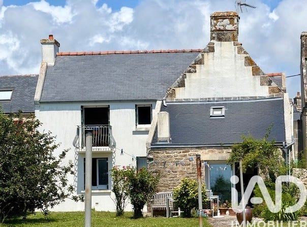 Audierne, Brittany 29770