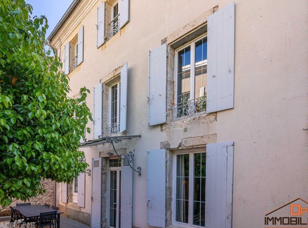Agen, Aquitaine 47000
