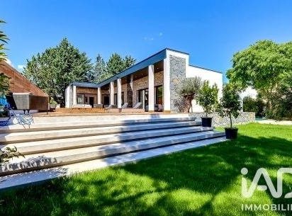 Uzès, Languedoc-Roussillon 30700
