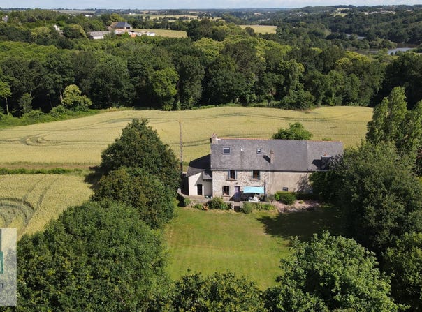 Jugon-les-Lacs, Brittany 22270