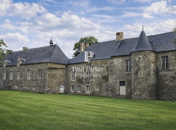 Ploërmel, Brittany 56800
