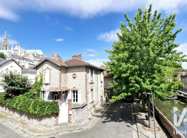 Chartres, Centre-Val de Loire 28000