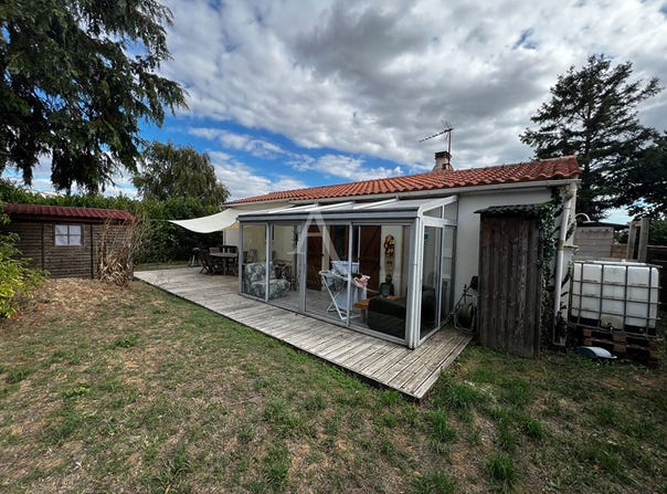 ANGLES, Pays de la Loire 85750