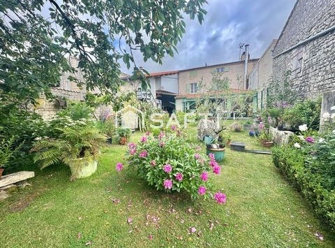 Saint-Maxire, Poitou-Charentes 79410