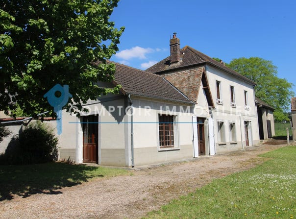 Pacy-sur-Eure, Upper Normandy 27120
