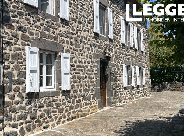 Saint-Flour, Auvergne-Rhône-Alpes 15100