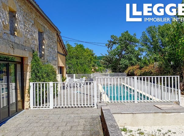 Saint-Cyprien, Nouvelle-Aquitaine 24220