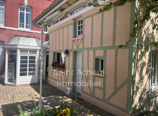 Amiens, Somme 80000