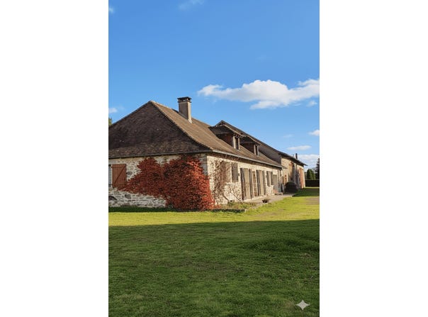 Saint-Yrieix-la-Perche, Limousin 87500