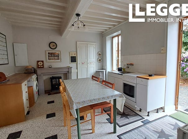 Luzy, Bourgogne-Franche-Comté 58170