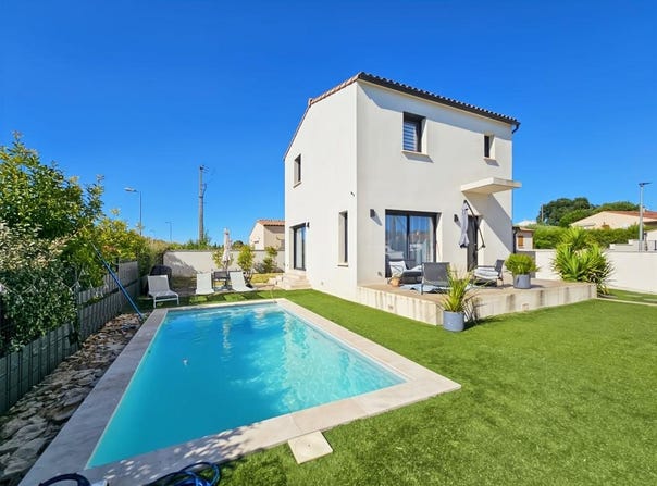 Blauzac, Languedoc-Roussillon 30700