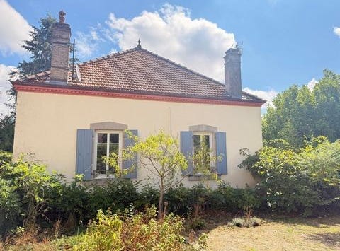 Etuz, Franche-Comté 70150