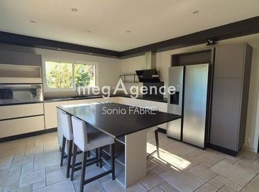 Bouaye, Pays de la Loire 44830