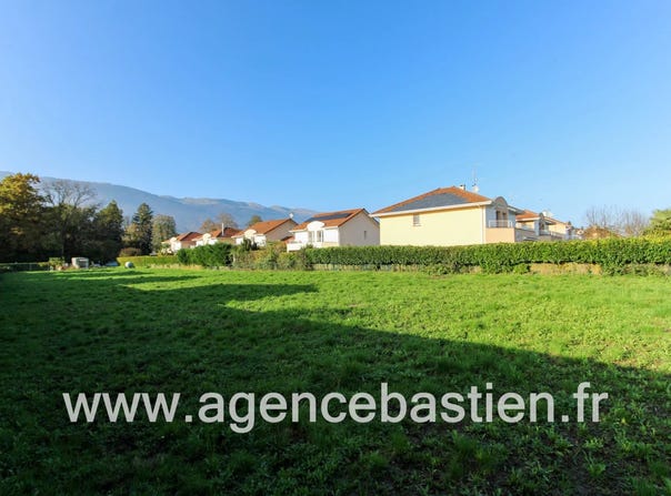 Saint-Genis-Pouilly, Ain 01630