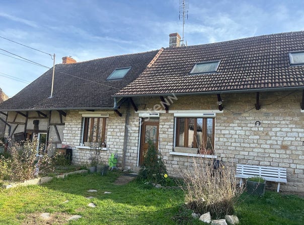 Saint-Germain-du-Plain, Burgundy 71370