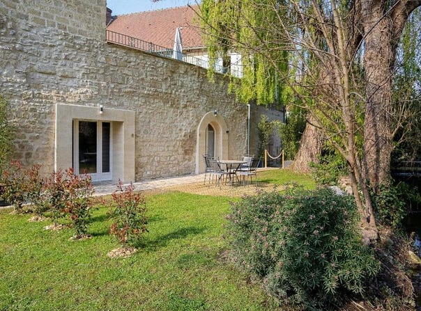 Senlis, Oise 60300