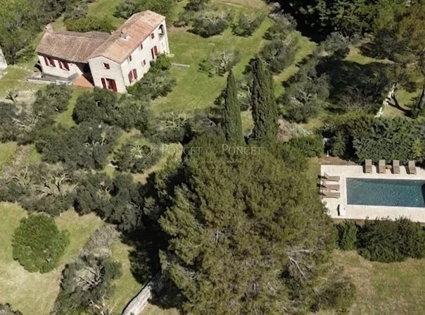 Uzès, Languedoc-Roussillon 30700